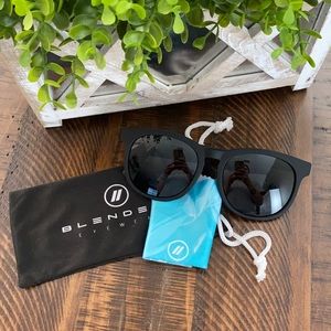 Blenders eyewear sunglasses